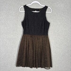 Lace Pleated Mini Size 6 Black Gold Shimmer Sparkle Party 90s‎ Whimsigoth Glam
